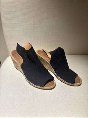 Maypol Navy Espadrille Wedge Sandals Like New - VERY comfortable